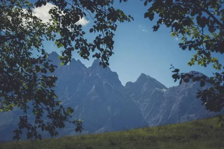 Авиа | Кавминводы + Кабардино-Балкария из Екатеринбурга 2025