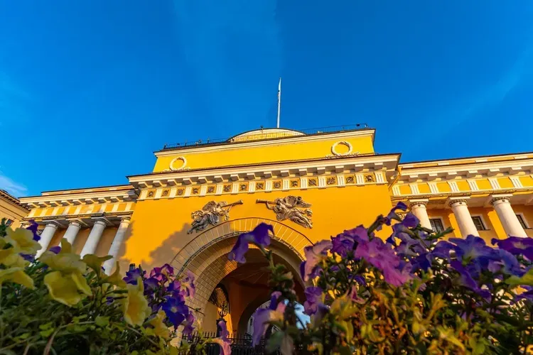 Автобус| Петербургские мотивы: 6 дней вдохновения