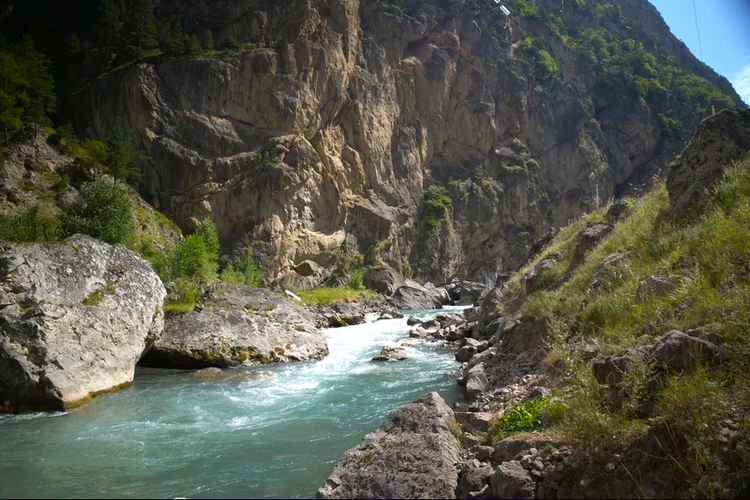 Две республики под снежной шапкой