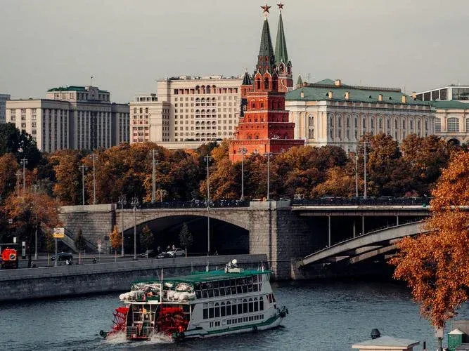 Авиа | Москва классическая 3 дня из Красноярска 2025