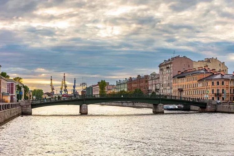 Авиа | Классический Петербург из Саратова 2025