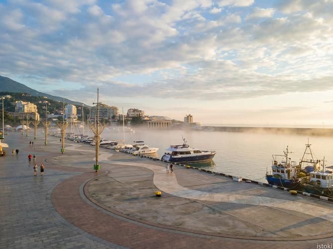 Автобус| Крым: не место, а перелив — как в стекле, но живой из Пензы