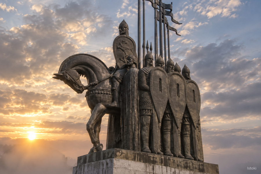 Псков: сквозь века и легенды