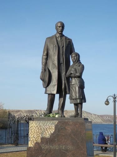 Томатная феерия: Viva la tomatina в Сызрани!