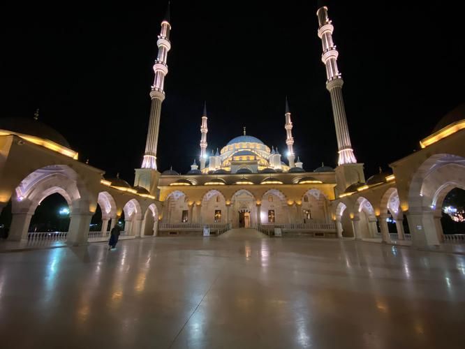 Новогодние чудеса Кавказа: русская зима в атмосфере Кавказа